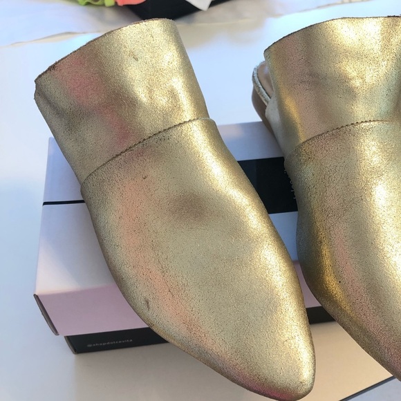 Free People Gold Flats - Picture 7 of 8